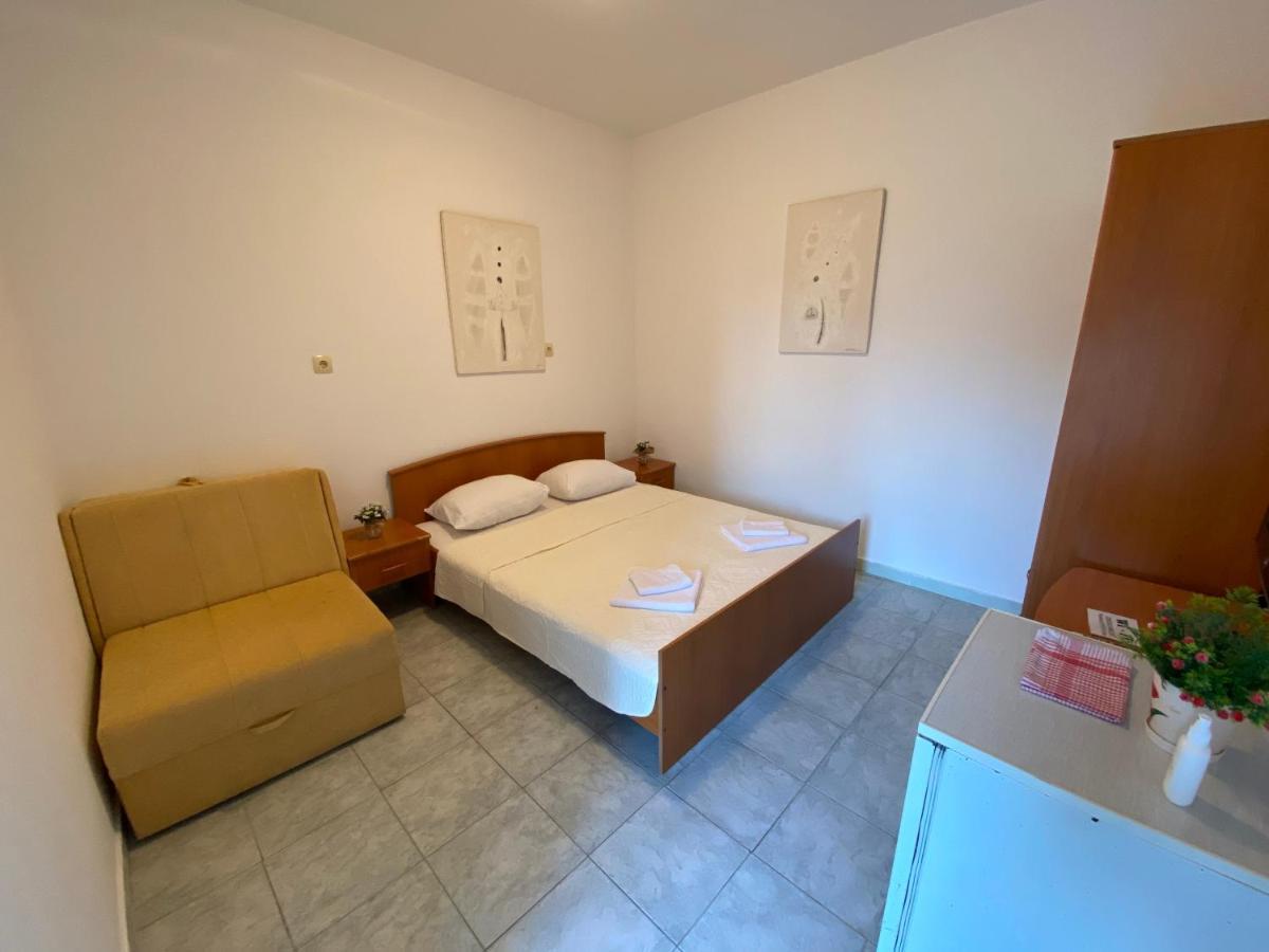 Apartments Mandarina Garden Petrovac Exterior photo