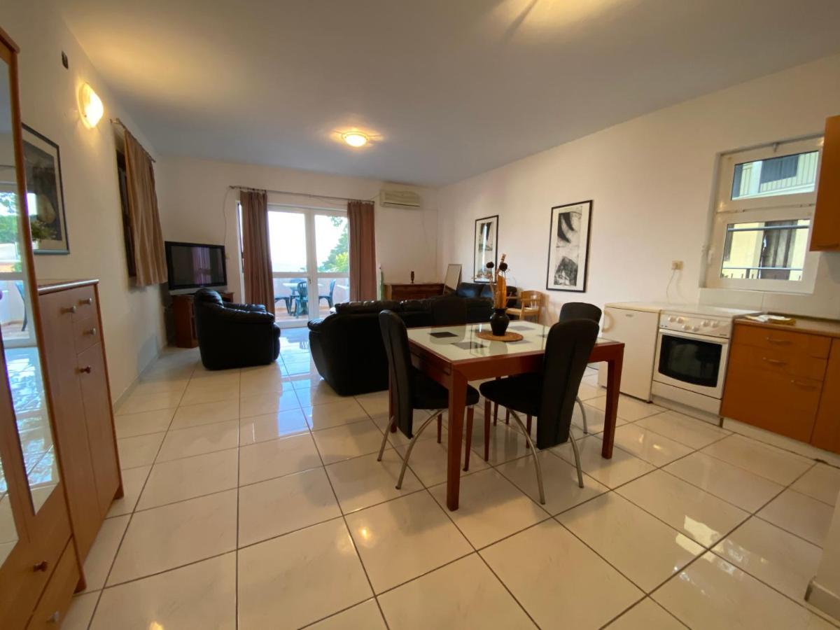 Apartments Mandarina Garden Petrovac Exterior photo