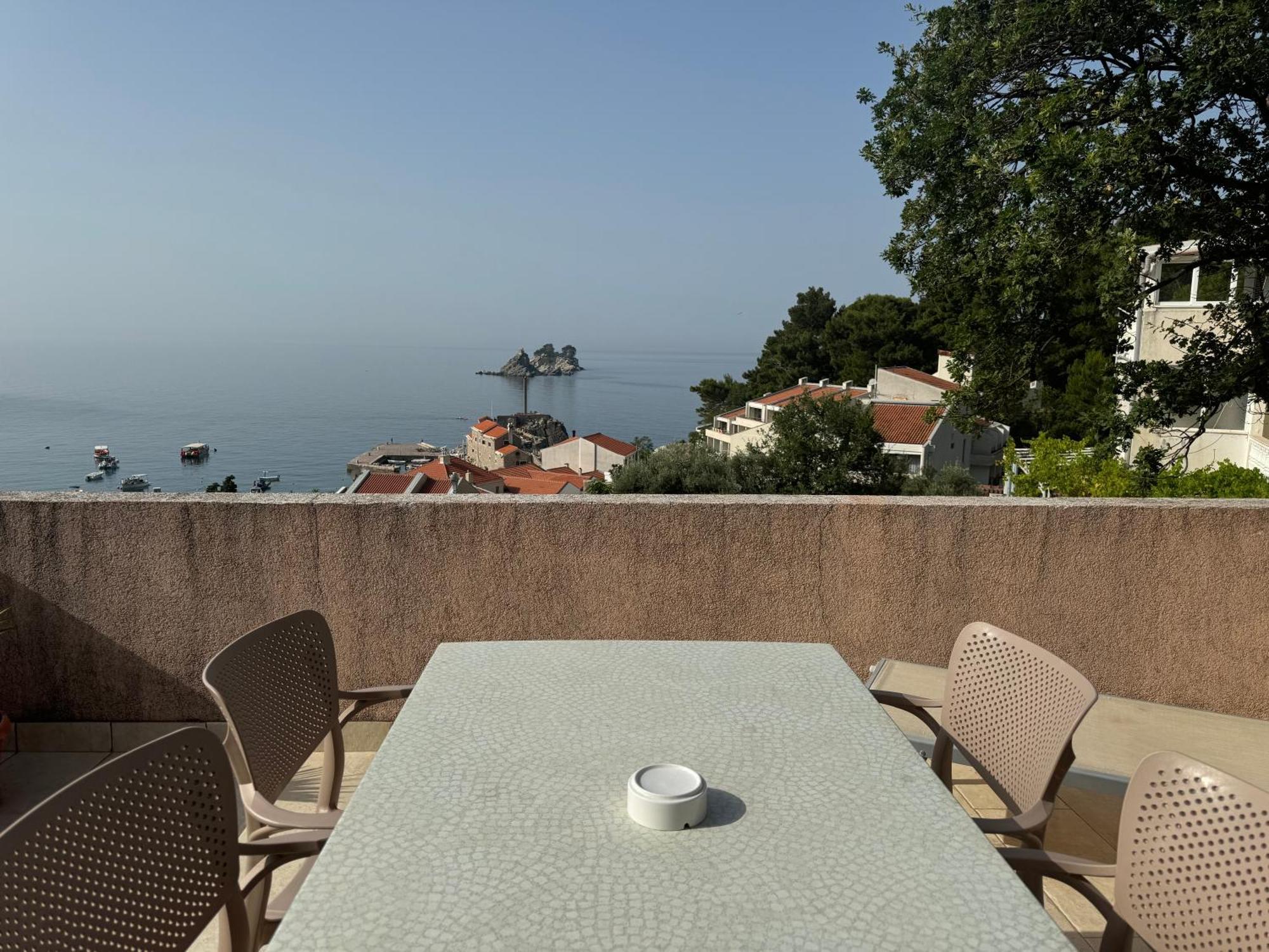 Apartments Mandarina Garden Petrovac Exterior photo