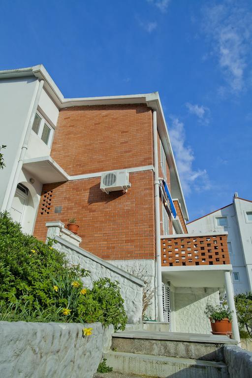 Apartments Mandarina Garden Petrovac Exterior photo